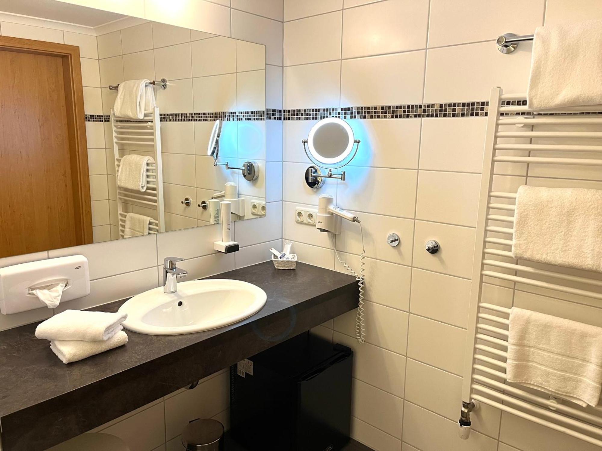 Hotel Post - Regionales Grosses Fruehstuecksbuffet - Auch Gf & Lf Scheidegg Εξωτερικό φωτογραφία