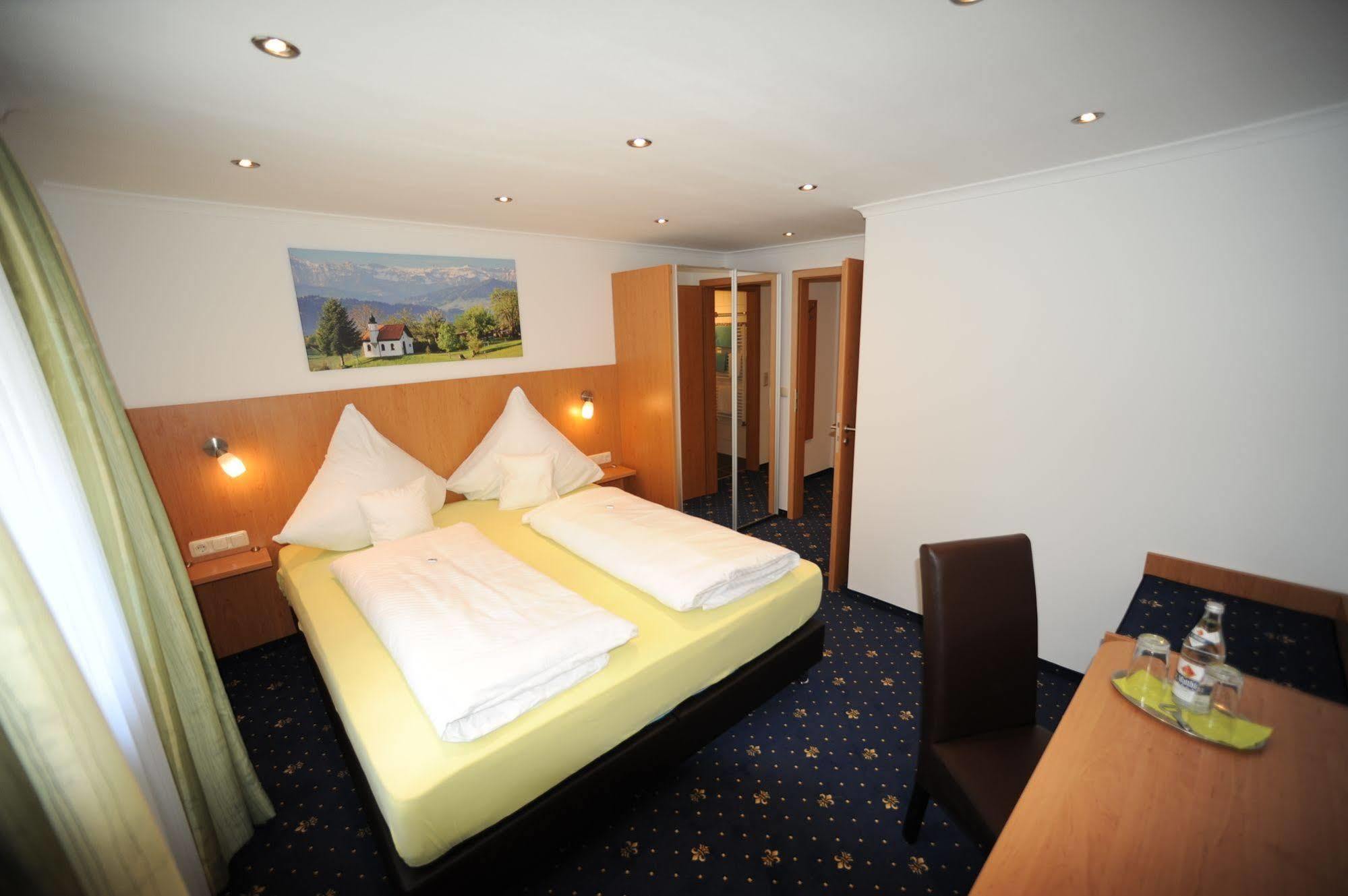 Hotel Post - Regionales Grosses Fruehstuecksbuffet - Auch Gf & Lf Scheidegg Εξωτερικό φωτογραφία